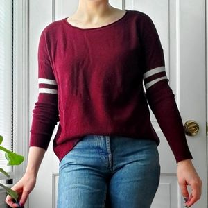 AEO dark red knit sweater